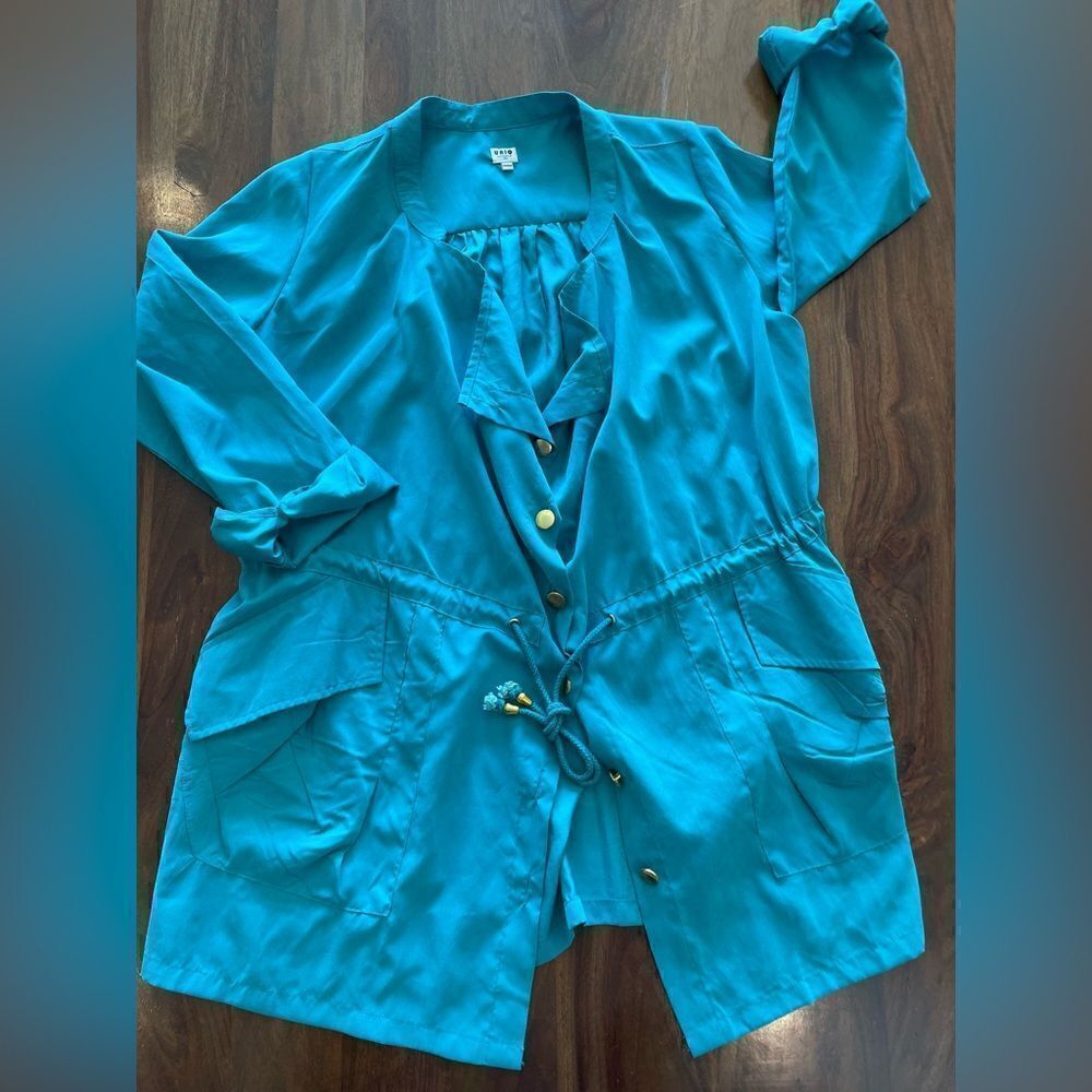 Lovely Anorak by UNIQ 